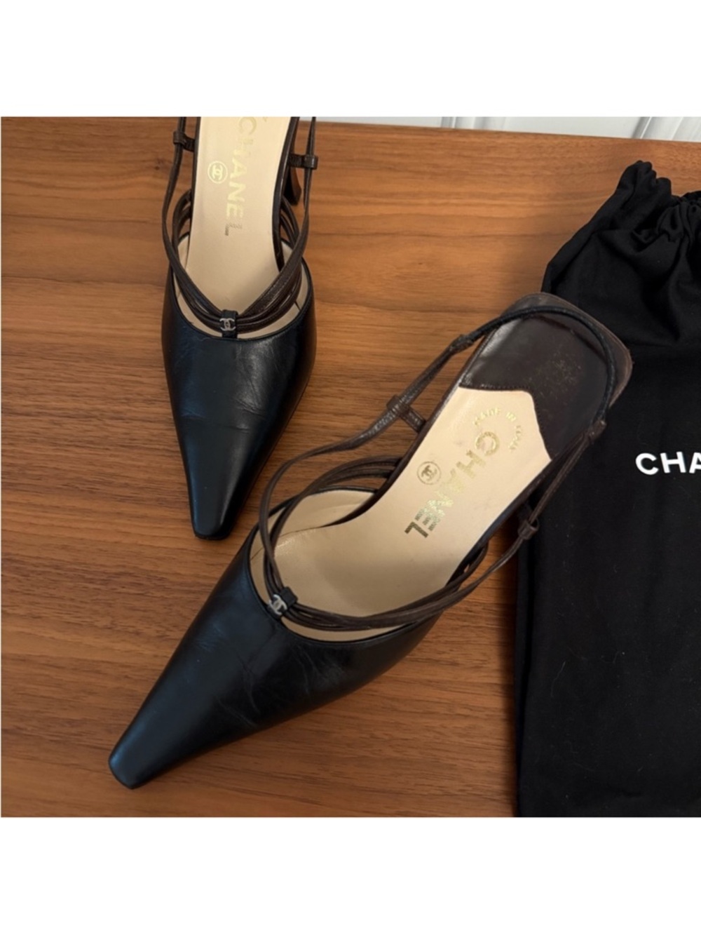 CHANEL Slingback brown leather heels